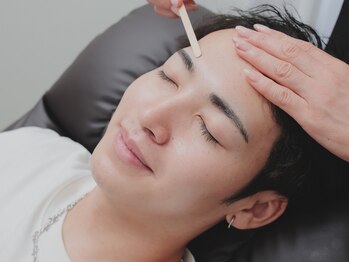 ビー(b.)/眉Wax脱毛でスッキリ