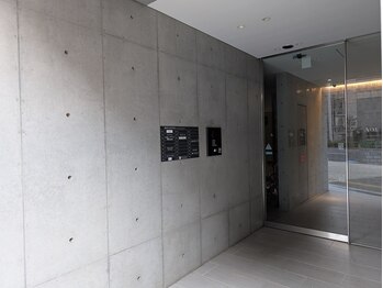 プレセンティアミュウ 南森町店(Pressentir MIU)/高級マンションでの完全個室施術