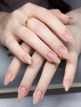 ルナ(LUNA)の写真/≪うる艶透明感×抜け感≫魅せる大人ニュアンス♪シンプルだけど周りと差がつく上品な指先を◎【練馬】