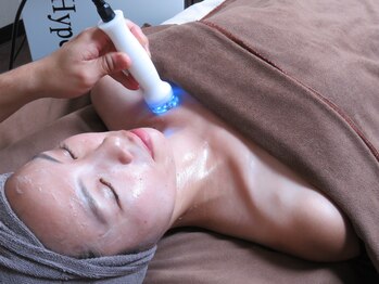 ナイン整骨院 中目黒院/ハイパーナイフ　顔