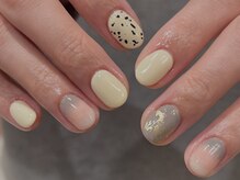 サイン(sin.)/ダルメシアンニュアンスネイル