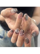 【ニュアンスネイル】@lily_nail_rina