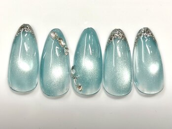 トレンドネイル