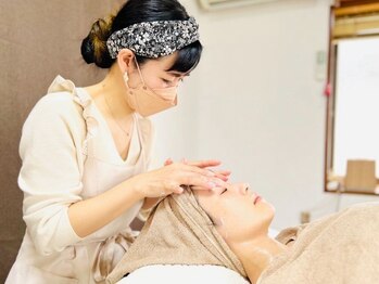 腸もみと金脈よもぎ蒸しのお店　Nao137 佐伯店の写真/腸もみ・よもぎ蒸し・エステのトリプルケア！血行を促進し、むくみを撃退♪内側から輝く透明感のある肌へ