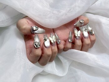 シェリー(Che'rie)/ビジューネイル