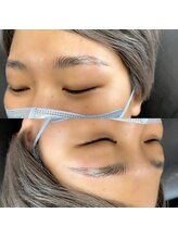 イルミン(irumin)/アイブロウスタイリング