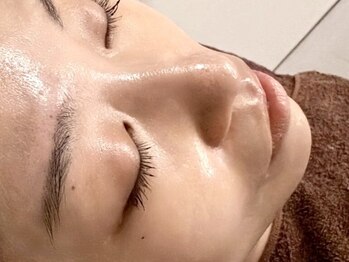 フォーユー 飯能店(Foryou)の写真/毛穴をキュッと引き締めつるつるツヤツヤ肌へ導く☆毛穴のお悩み【黒ずみ・開き・ザラつき・角栓】をケア!