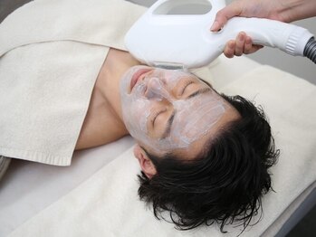 ヒビキノ バイ ヒビハンビューティー(hibikino by Hibihan Beauty)の写真/【メンズのための未来の肌を変える肌投資】第一印象を常に保つ月一ケアは「Hibihan Beauty」にお任せ下さい