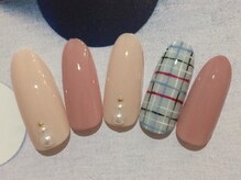 ネイルサロン リリオ(Nail Salon Ririo)/ガーリーチェックネイル