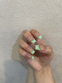 ネオンフレンチネイル