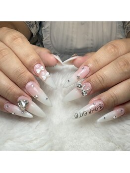 リサ(Risa)/長さ出しデザイン