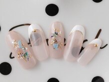 ネイルサロン ティーエイチセブン(Nail Salon TH SEVEN)/フレンチネイル×シェルネイル