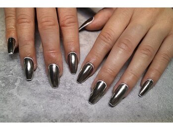 ネイルサロン R/akiraスタイリングコース6600円