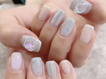 プライズアイリス アイラッシュ 池袋東口店(prize Iris eyelash)/うるうるブルーサテンネイル