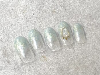 エストリブレ(estLivre)/ニュアンスオパールネイル