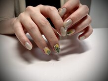 ヒミツキチ 恵比寿店(himitsukichi)/ラッパスイセンネイル