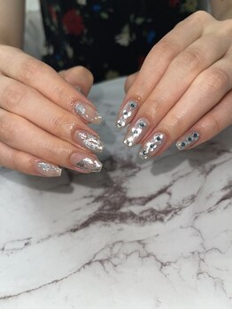 ソラール(SOLAR)/アシンメトリーネイル♪