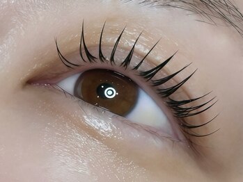 ダコード(D'accord)の写真/まつげの新常識!エクステ×パーマの融合「＆Healthy」で理想のまつ毛に＊