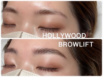 アイラッシュアンドネイル専門店 クラル(CURAR)/ハリウッドブロウリフト