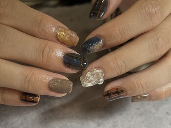 アイネイルズ 心斎橋店(I-nails)/【Lica】チェックニュアンス