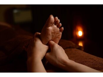 zzz... すぅ～/立ち仕事、観光で歩き疲れた足に