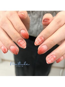 チェックネイル