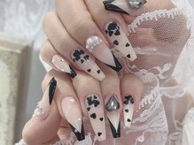 ラビィ(Raviy)/ガーリーフレンチネイル