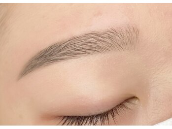 プラスアイ 船橋南口店/アイブロウスタリング