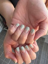 デリカ(DELICAT)/ニュアンス塗りかけネイル