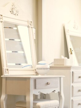 リバティミューズ 平店(Liberty Muse)/メイクスペース