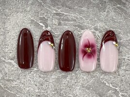 ボルドーフラワーフレンチ♪