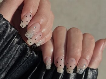 ガーリードット