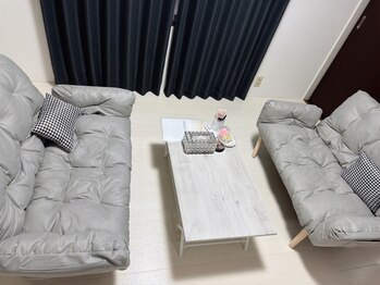 Shining Brightlyの写真/【メンズ歓迎★完全個室/無料駐車場完備！】人目を気にせず、気になる毛穴汚れ＆頭皮のニオイを徹底洗浄！