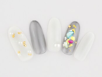 ネイルプラザ 河原町OPA店(NAIL PLAZA)/モノトーン/シェルネイル