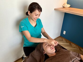 プレミアムビューティサロン ルアナ(Premium Beauty Salon Ruana)の写真/【痛みを感じにくい極細針を使用◆初めての方にもオススメ】鍼を用いた体の不調改善も美容鍼もお任せ下さい