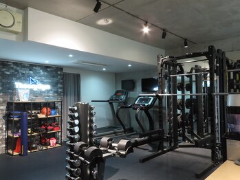 セオリージム 中目黒(Theory Gym)/有酸素運動マシンで脂肪撃退！