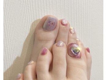 ネイル ハピネス(Happiness)/お任せトレンドフット12000円