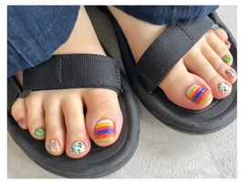 個性派ポップネイル