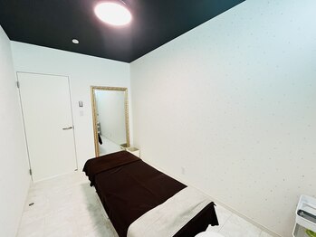 ブルームーン(BLUE MOON)/施術室雰囲気１