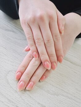 はあとねいる 南宮崎駅前店の写真/革命ネイルサロン★ニュアンス~華やかアートデザインまで種類が豊富なサンプルから選べてなんとALL¥4400★