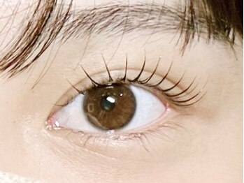 ツイスト(twist)の写真/今大人気のマスカラパーマ☆カール持続力が長く、モチが良い♪自まつ毛より濃くなりメイク時間も短縮◎