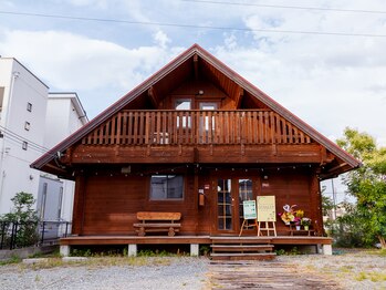 グサリィ(GUSALLY)/昼間のGUSALLY