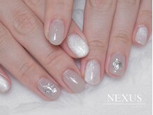 ネクサス(NEXUS)/グレージュのキラキラデザイン