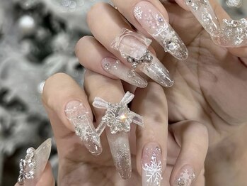 ミュウミュウ(miumiu)/冬限定ネイル特集