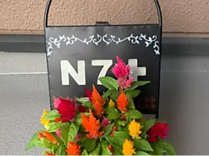 エヌセブンプラス(N7+)の写真