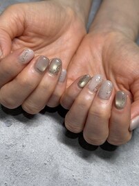 グレージュ×マグニュアンス