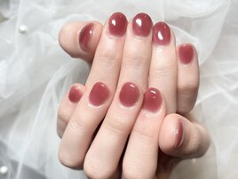 ちゅるんピンクで上品なお手元に