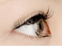 まつげエクステサロン エスラッシュ 大宮店(esLASH)/ナチュラルデザイン　横