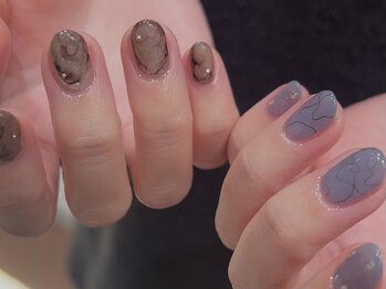 サイン(sin.)/ニュアンスアシンメトリー