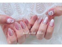 ミコ(Miko)/おぱんちゅうさぎネイル